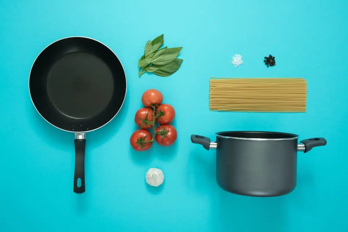Comparatif des plaques de cuisson à induction, gaz et électriques : avantages et inconvénients