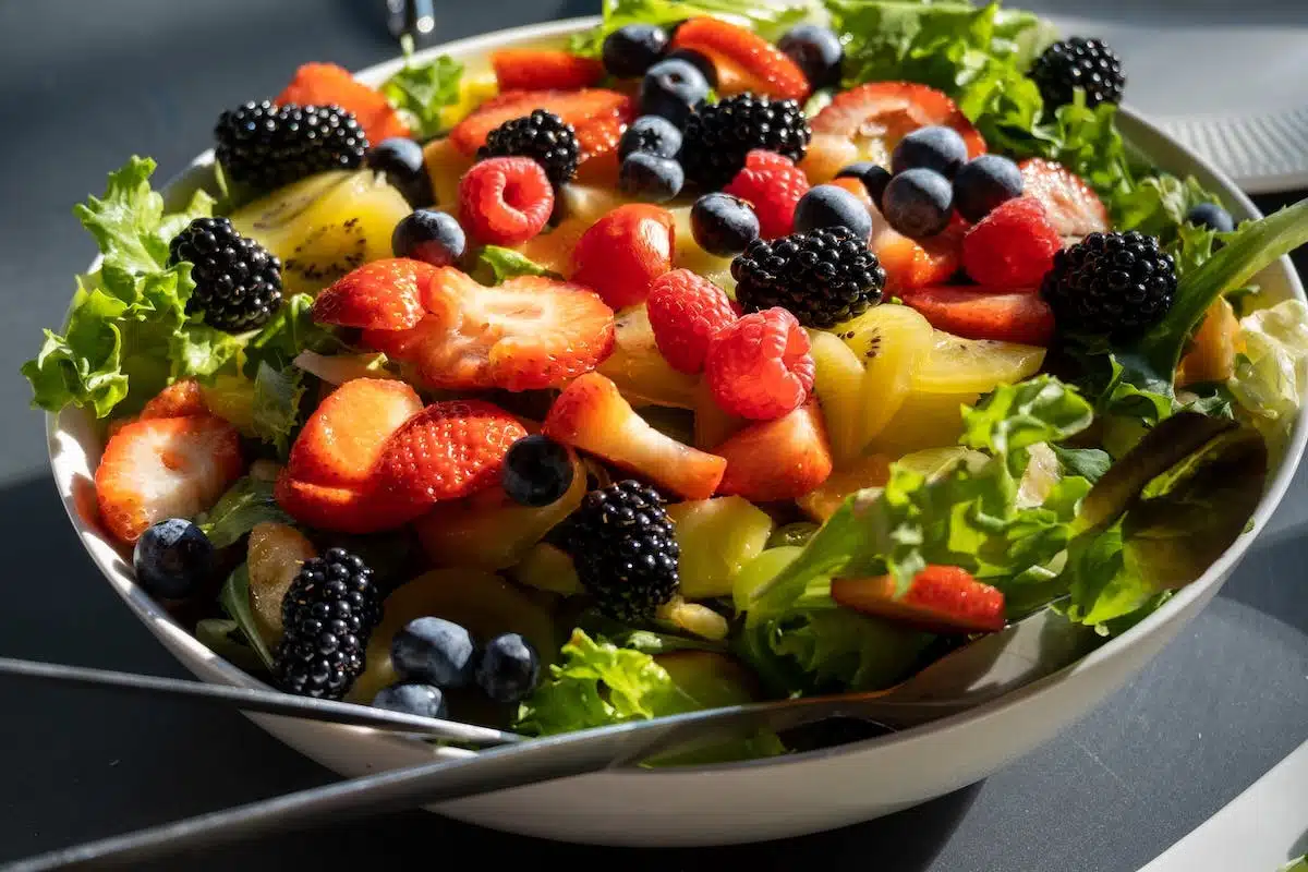 Les plats incontournables de l’été : idées fraîches et savoureuses