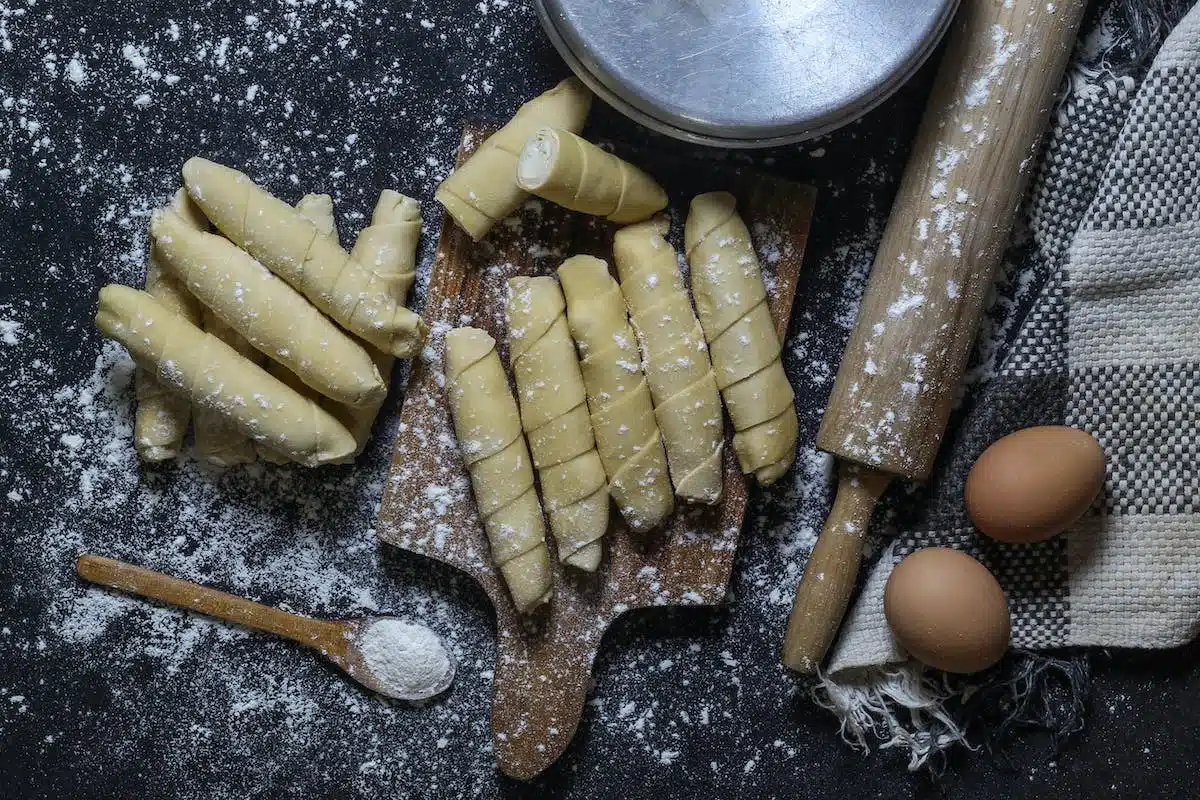 Les indispensables ustensiles de cuisine pour réussir vos pâtisseries