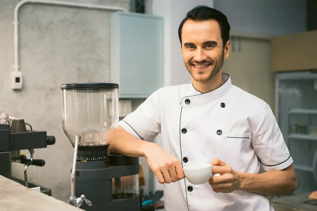 Découvrez les chefs cuisiniers incontournables qui subliment les plaisirs gustatifs